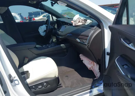 2019 Cadillac Xt4 Sport из США, поврежденный, VIN 1GYFZER40KF163373